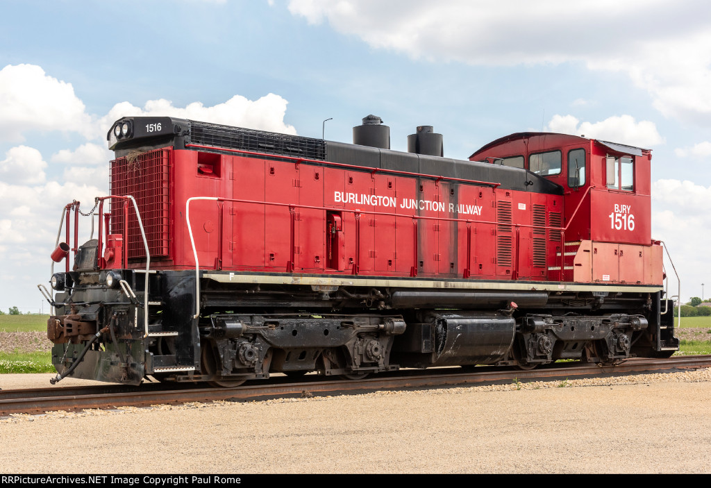 BJRY 1516, EMD SW1500, ex HLCX 1516, ex CRIP 945,